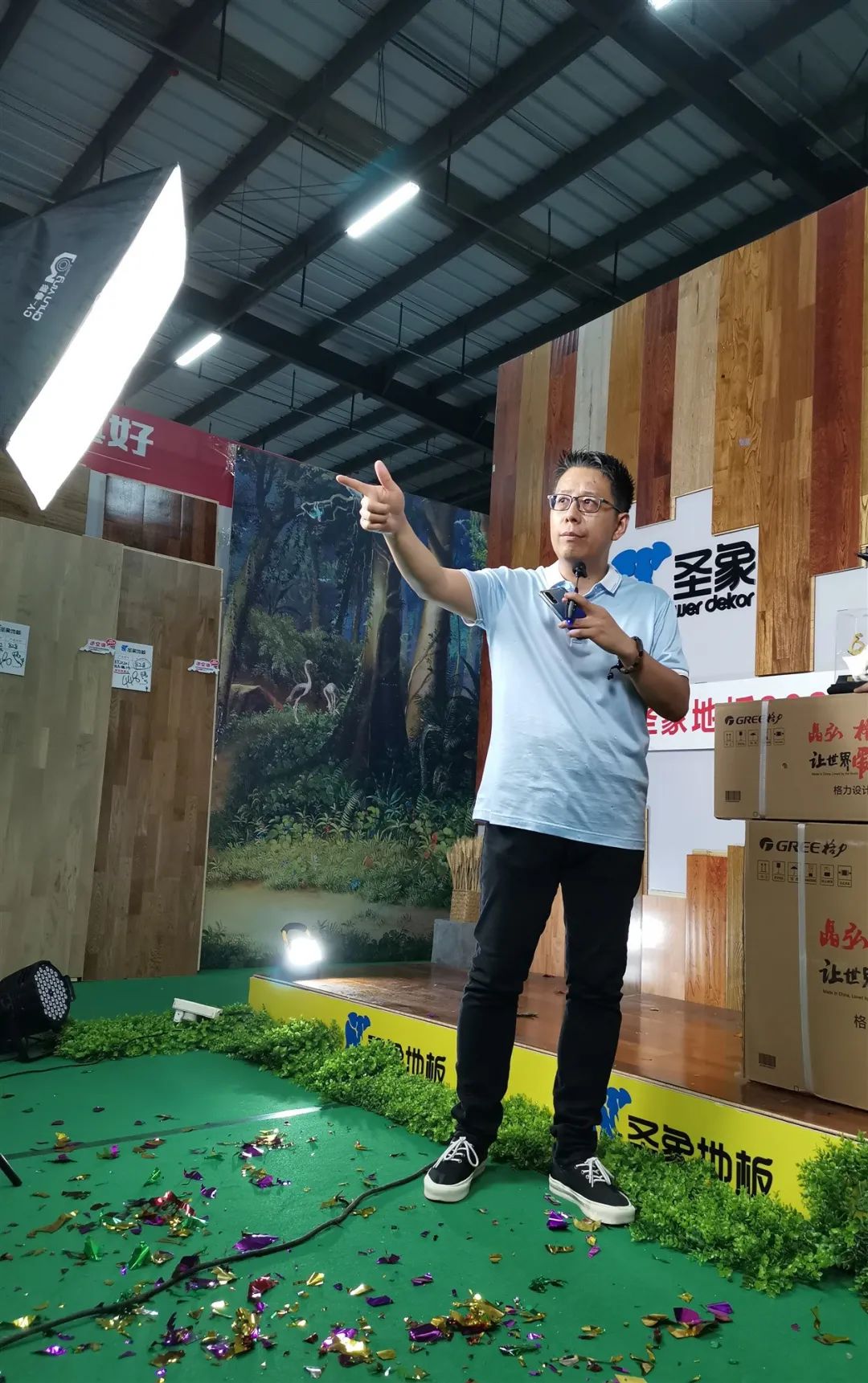 1601445668832569vIxp.jpg 1601445668832569vIxp.jpg